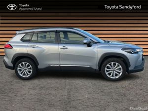 Toyota Corolla Cross PLUS 2 FREE SERVICES + EXTRAS - Image 3