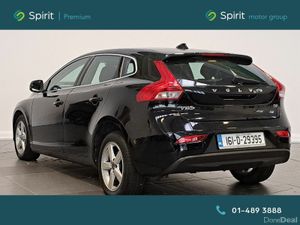 Volvo V40 D2  SE+Leather*Call Andrew 0862617858 - Image 3