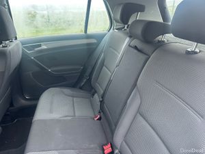 Volkswagen Golf 2014 , 1.2 petrol , auto , - Image 3