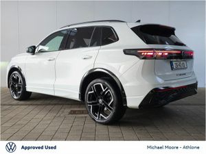 Volkswagen Tiguan R-Line 2.0 TDI 150BHP Life DSG ( - Image 3