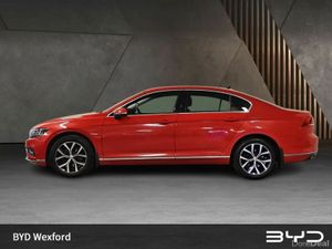 Volkswagen Passat 1.6 TDI 120HP Elegance DSG - Image 4