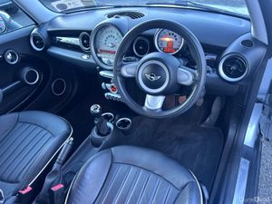 2009 MINI COOPER 1.6 PETROL LOW KMS - Image 2