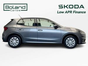 Skoda Fabia 1.0 ESSENCE *5.9% APR* €45 P/W ON PCP - Image 4