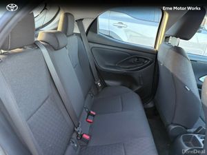 Toyota Yaris YARIS 1.5 LUNA - Image 4