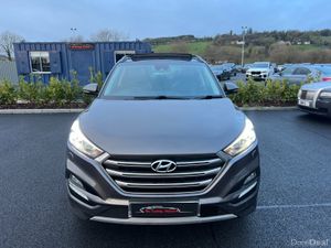 2017 (172) Hyundai Tucson Premium SE 2.0 CRDI - Image 3