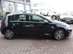 1.6 TDI SE NAV  115BHP 5DR HATCHBACK AUTOMATIC // - Image 3