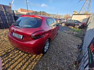 18 Peugeot 208 Petrol NCT 9/26* 73K KLM's €8,495 - Image 3