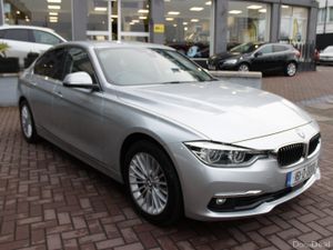 330E SE LUXURY EDITION 4DR SALOON AUTO  // WHAT A - Image 2
