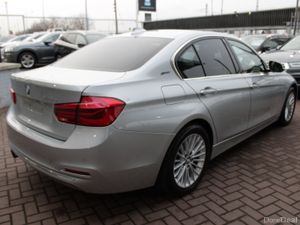 330E SE LUXURY EDITION 4DR SALOON AUTO  // WHAT A - Image 4