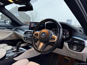 BMW 5-Series 2022 - Image 2