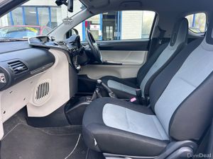 2014 TOYOTA IQ2 1.0 PETROL LOW MILES - Image 4