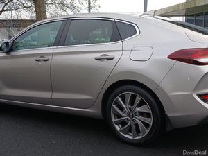 Hyundai i30 2018 1.0 DELUXE F/BACK *NEW NCT 2028* - Image 3