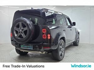 Land Rover Defender X-DYNAMIC SE 6 SEATER *PAN ROO - Image 4