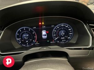Volkswagen Passat 2.0 TSI R-Line Auto - Straight S - Image 4