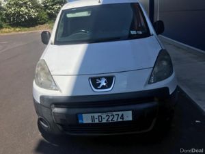 Peugeot Partner B9 1.6 HDI 75 VAN LEVEL 1 4DR - Image 2