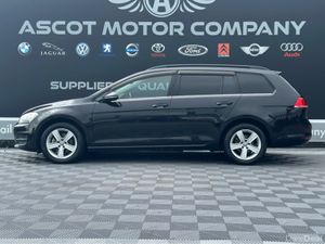 Volkswagen Golf Estate - Image 4