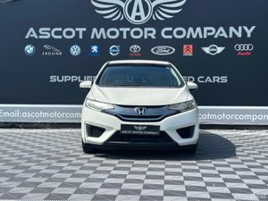 Honda Fit Hybrid - Image 4