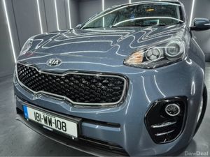 Kia Sportage 1.7 PLATINUM 5DR - Image 2