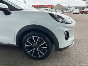 Ford Puma TITANIUM 5DR 1.0T 125 MHEV M6 FWD - Image 3