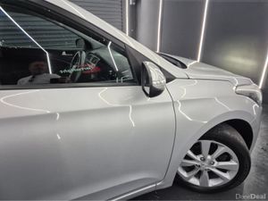 Hyundai i20 DELUXE 5DR - Image 3