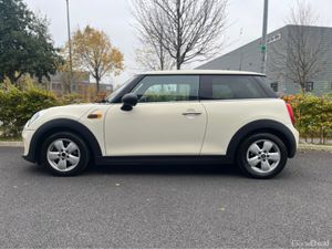 Mini Cooper 1.5 D  *FULL SERVICE HISTORY * - Image 2
