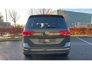 Volkswagen Touran SE 1.6 DIESEL 7 SEATS - Image 4