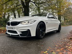 161 BMW M4 DCT F82 MINERAL WHITE LOW KMS FINANCE - Image 3
