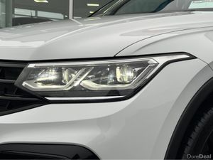 Volkswagen Tiguan R-LINE TDI 4MOTION DSG - Image 3