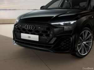 Audi Q8 e-tron SUV COMPETITION 60TFSI E QUATTRO AU - Image 3