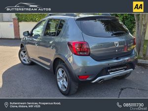 Dacia Sandero STEPWAY SE SUMMIT 1.5 DCI 90 P 4DR - Image 2