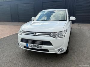 Mitsubishi Outlander 2.0 PHEV G HYBRID 4WD - Image 3
