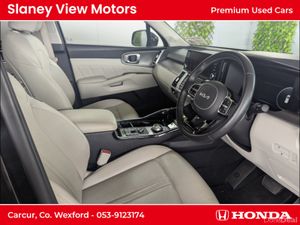 Kia Sorento PHEV K3 5P 5DR AUTO - Image 3