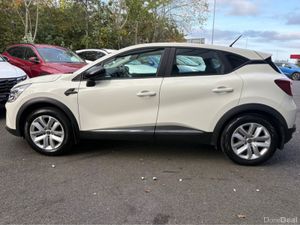 Renault Captur PLAY TCE 100 MY19 5DR - Image 4