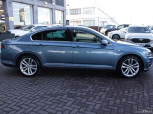 1.4 GTE PLUG IN HYBRID 4DR SALOON /1 OWNER 48420KM - Image 3