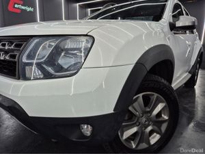 Dacia Duster SIGNATURE 1.5 DCI 110 4 4DR - Image 3