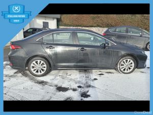 Toyota Corolla LUNA/2022/IRISH CAR/1.8 PETROL HYBR - Image 4