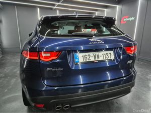 Jaguar F-Pace TDI AWD PORTFOLIO 5DR AUTO - Image 4
