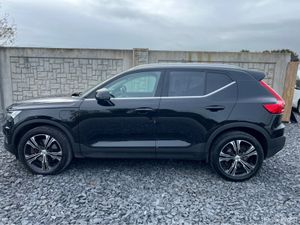 Volvo XC40 INSCRIPTION T4 RECHA RECHARGE - Image 4