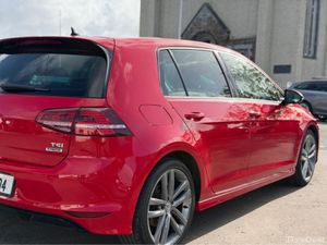 Volkswagen Golf HIGHLINE 1.2 TSI MANUAL 6SPEED FWD - Image 4