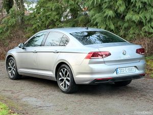2020 VOLKSWAGEN PASSAT 1.6 DIESEL AUTO highline - Image 4