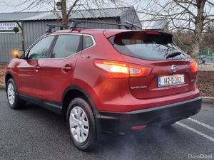 2014 NISSAN QASHQAI DIESEL NEW NCT TO CLEAR  €4999 - Image 2