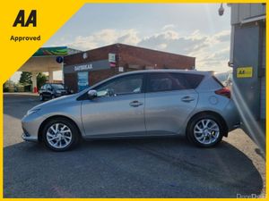 Toyota Auris 1.2T 5DR LUNA 4DR - Image 3