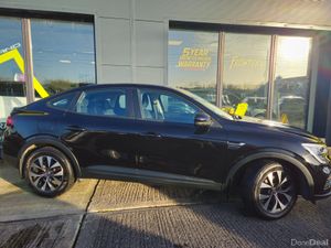 Renault Arkana ICONIC E-TECH HYBRID 145 AUTO - Image 4