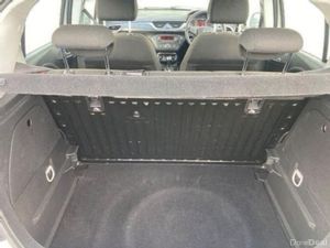 Opel Corsa 1.4 S Hatchback Petrol Manual (75bhp) - Image 4