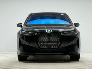 BMW iX 40 M SPORT XDRIVE - Image 2