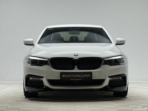 BMW 5-Series 520i M SPORT - Image 2