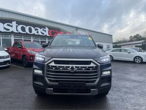 SsangYong Musso EL 2.2 BLACK EDITION * 4WD 200BHP - Image 2