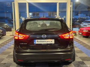 Nissan Qashqai 1.5 SV MY16 E6 4DR - Image 4