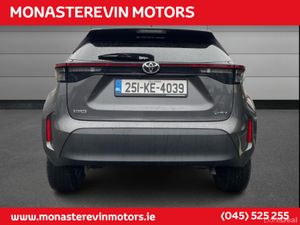 Toyota Yaris Cross L-SPORT - Image 4