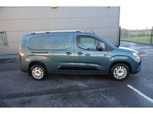 Opel Combo SPORT L2H1-1.5 100PS DIE-6 - Image 2